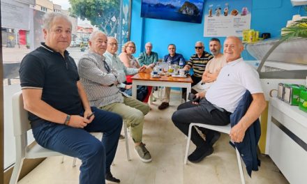 “Tertuliando desde la resistencia en Telde” reconoce la valía política de Paco Valido y se hace eco del abandono del Patrimonio Histórico de Telde