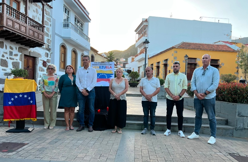 Valsequillo arropa al pueblo venezolano con un emotivo acto solidario