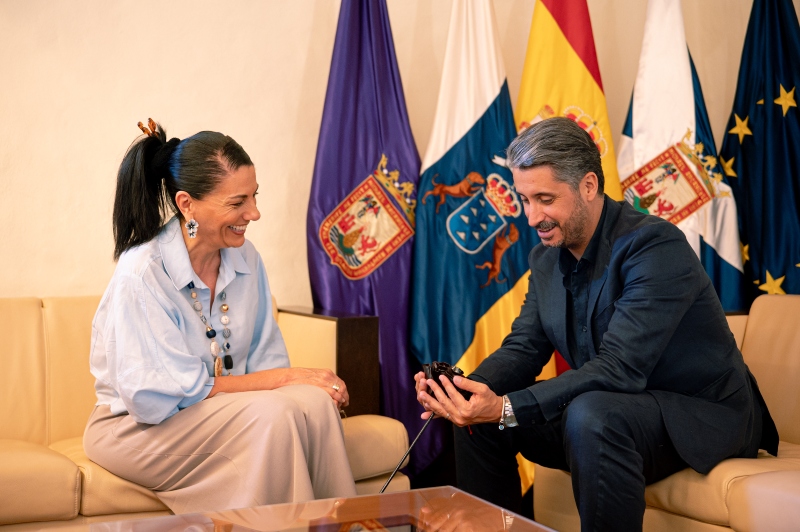 Luis Yeray Gutiérrez da la bienvenida a Olga Sanfiel como nueva presidenta de FEPECO