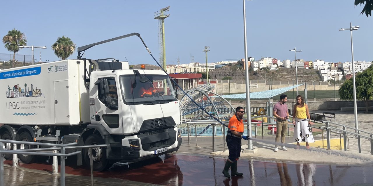 Limpieza y Parques y Jardines arrancan en Lomo Blanco la séptima fase de actuaciones conjuntas