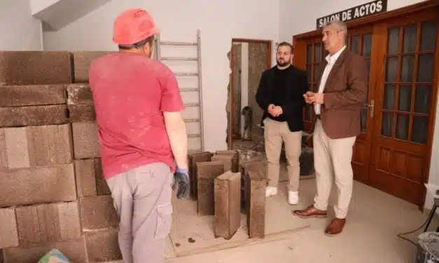 La Laguna aprovecha el verano para poner a punto sus centros ciudadanos