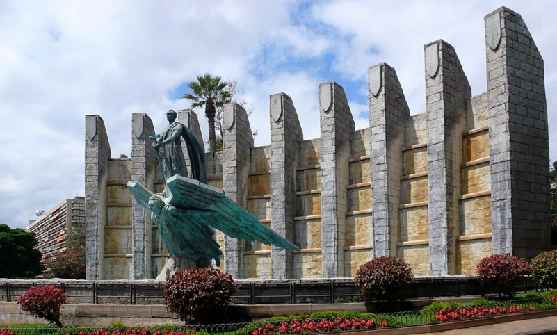 Santa Cruz ejercerá sus competencias para proteger el Monumento de Juan de Ávalos