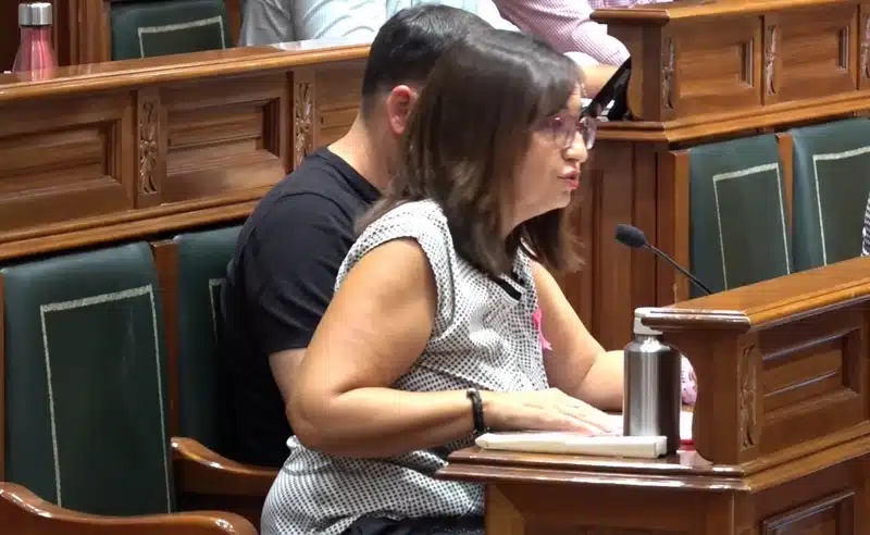 La concejala Pilar Mesa exige transparencia en el Pleno del Ayuntamiento de Telde sobre la presunta financiación pública de un acto de Coalición Canaria