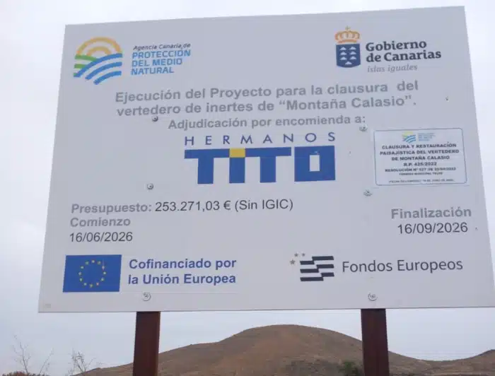 El colectivo vecinal de “Camino de Rosiana del Olivo” exige explicaciones del porque aun no se han iniciado las obras para clausurar el vertedero de Montaña Calasio