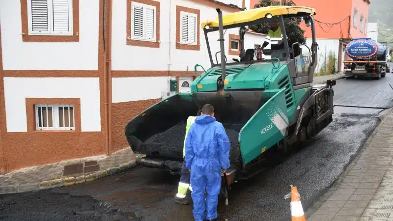 Valsequillo inicia el plan de asfaltado en Tenteniguada y Los Llanetes
